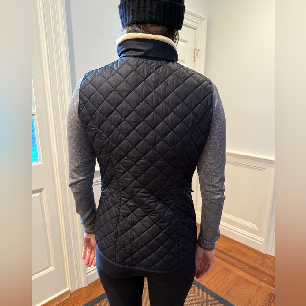 Schneiders Quilted Women's Vest - Picture 2 of 2